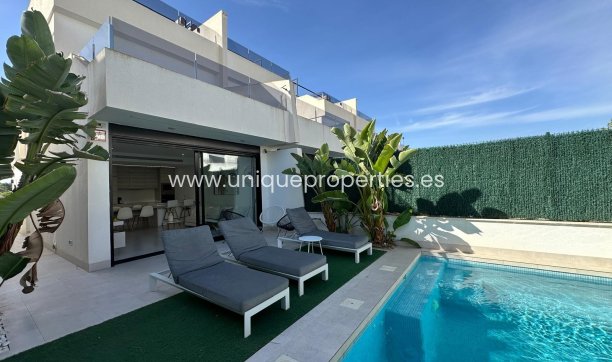 Villa - Herverkoop - LOS ALCÁZARES - Serena Golf