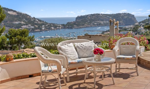 Villa - Herverkoop -
            Port d'Andratx - JS-83194