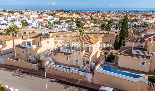 Villa - Herverkoop - San Miguel de Salinas - Blue Lagoon