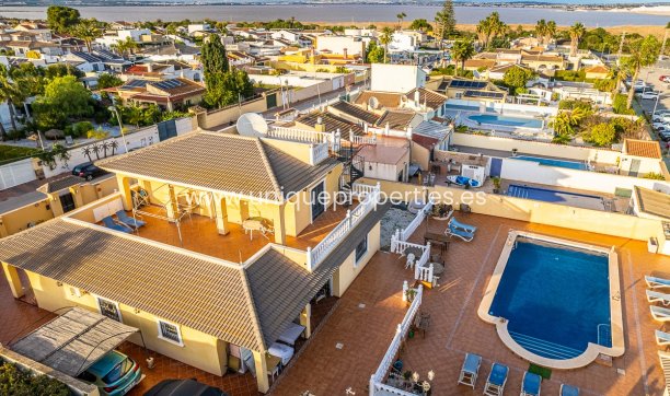 Villa - Herverkoop - Torrevieja - LOS BALCONES - LOS ALTOS