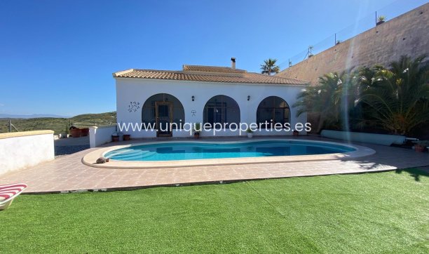 Villa - Resale - Albanchez - Albanchez