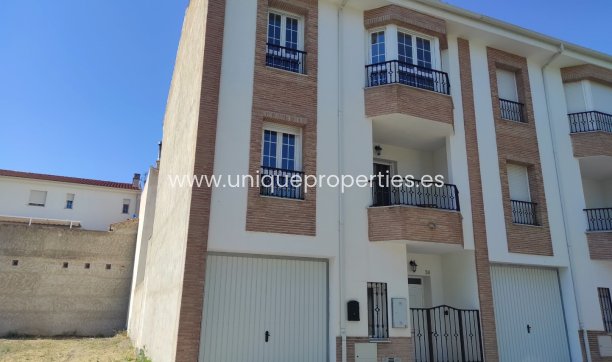 Village House - Resale - Baza - Baza