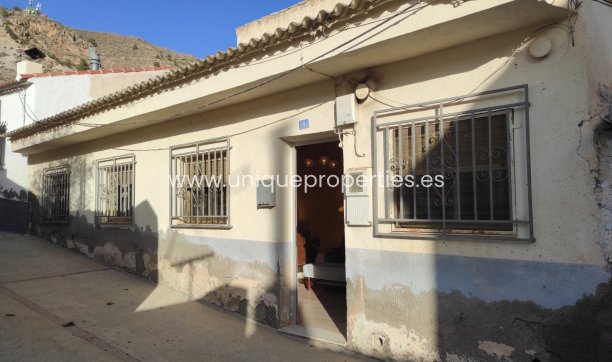 Village House - Resale - Somontin -
                Somontin