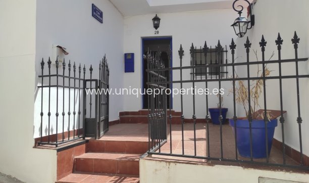 Village House - Resale - Somontin -
                Somontin