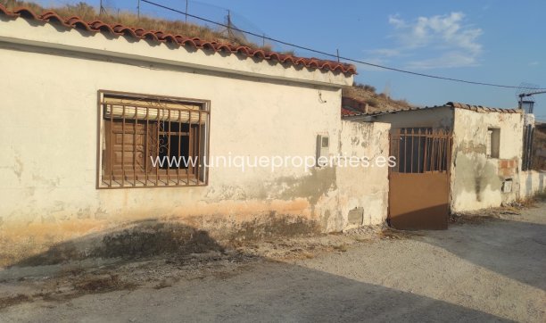 Village House - Reventa - Huescar -
                Huescar