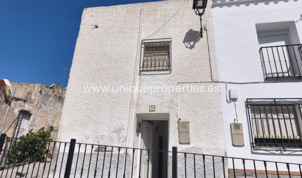 Village House - Reventa - Lucar -
                Lucar