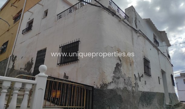Village House - Reventa - Somontin -
                Somontin