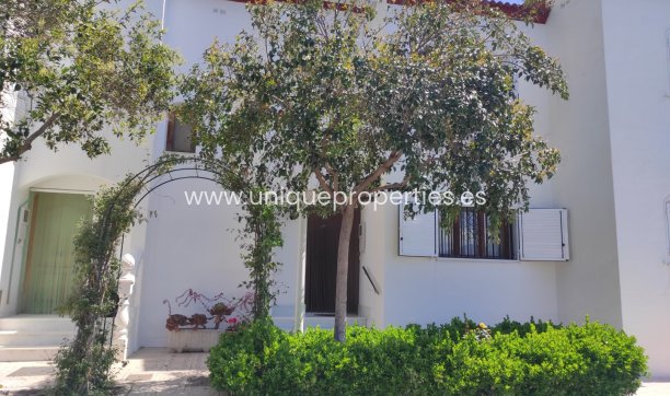 Village House - Reventa - Urracal - Urracal