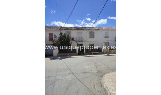 Village House - Revente - Cortes de Baza -
                Cortes de Baza