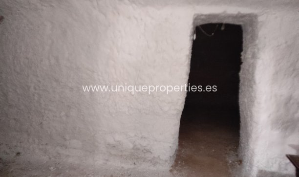 Herverkoop - Cave House -
Huescar