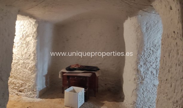 Herverkoop - Cave House -
Huescar