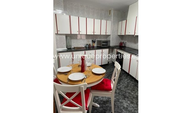 Resale - Apartment -
Olula del Rio