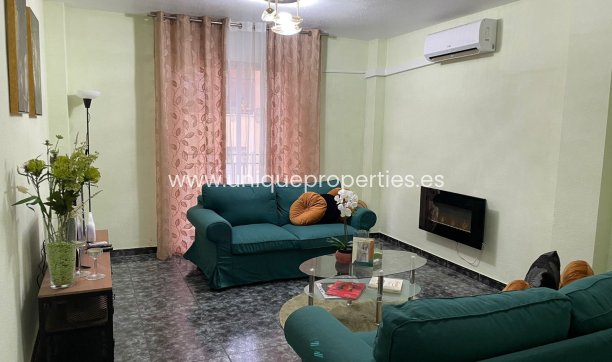 Resale - Apartment -
Olula del Rio