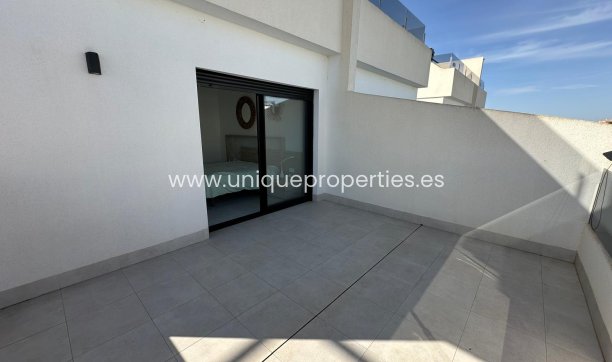 Herverkoop - Villa -
LOS ALCÁZARES - Serena Golf