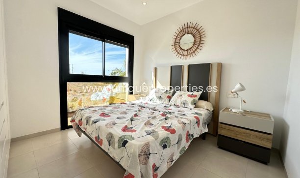 Herverkoop - Villa -
LOS ALCÁZARES - Serena Golf