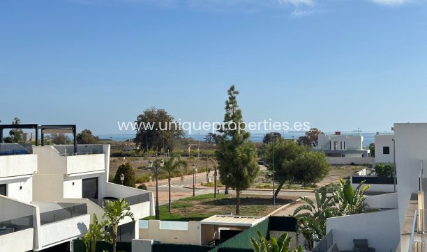 Herverkoop - Villa -
LOS ALCÁZARES - Serena Golf