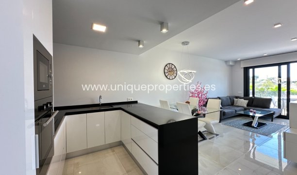 Resale - Apartment -
Orihuela Costa - Orihuela-Costa