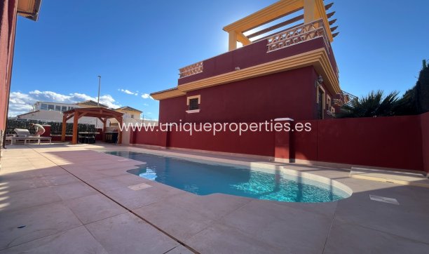 Resale - Villa -
Algorfa - Lo Crispin