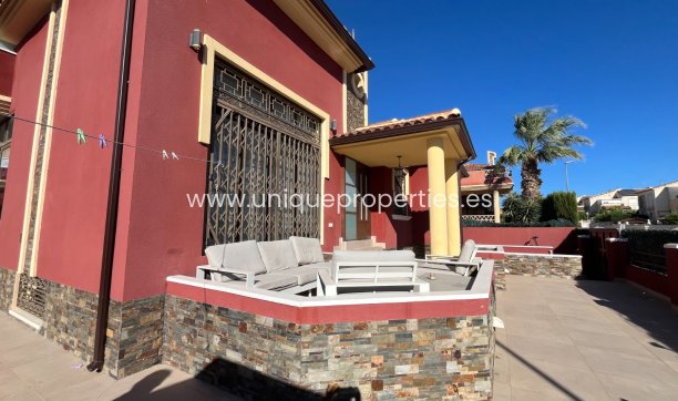 Resale - Villa -
Algorfa - Lo Crispin