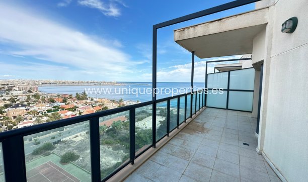 Resale - Penthouse -
Torrevieja - La Veleta