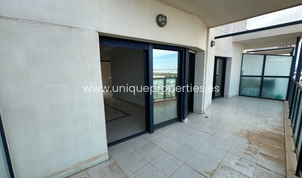 Resale - Penthouse -
Torrevieja - La Veleta