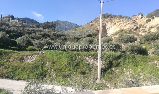 Resale - Cortijo -
Purchena