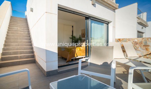 Resale - Villa -
Orihuela Costa - Lomas de Cabo Roig