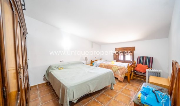 Resale - Cortijo -
Cantoria