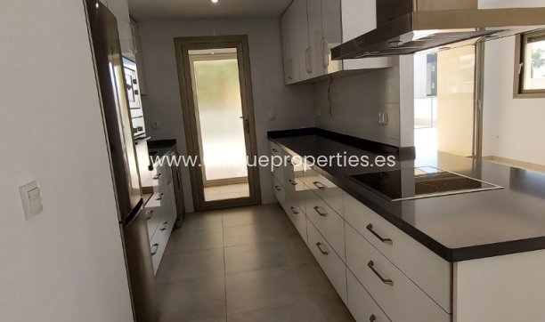 Resale - Apartment -
Orihuela Costa - Villamartin