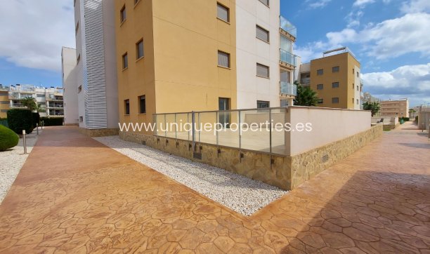 Resale - Apartment -
Orihuela Costa - Villamartin