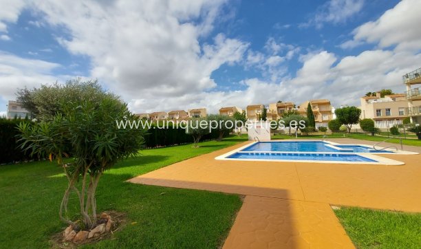 Resale - Apartment -
Orihuela Costa - Villamartin