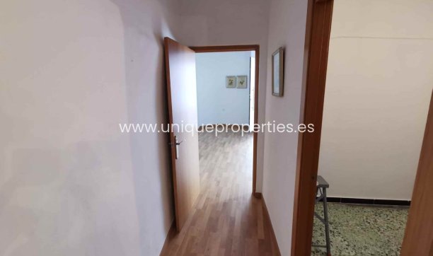 Resale - Village House -
Lijar