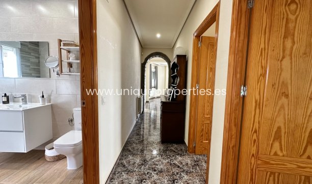 Resale - Villa -
Orihuela - Benferri