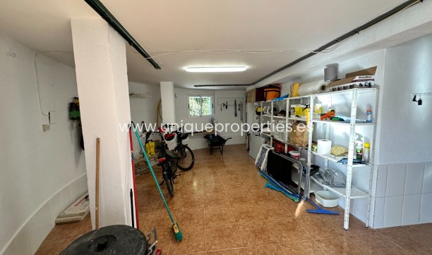 Resale - Villa -
Orihuela - Benferri