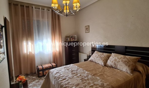 Resale - Villa -
Orihuela - La Matanza