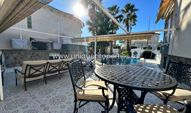 Resale - Villa -
Orihuela - Benferri