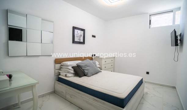 Resale - Villa -
Algorfa - Lo Crispin