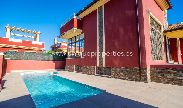 Resale - Villa -
Algorfa - Lo Crispin