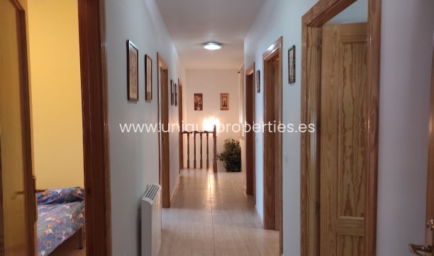 Reventa - Village House -
Tijola