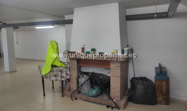 Reventa - Village House -
Tijola