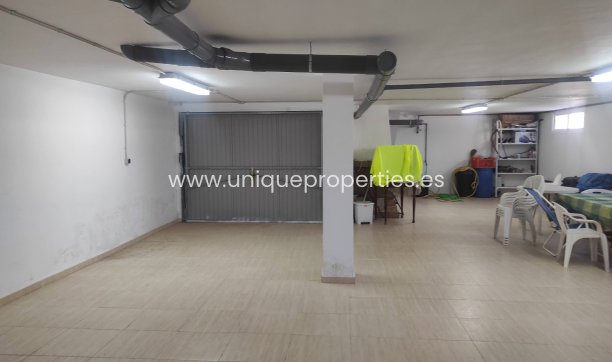 Reventa - Village House -
Tijola