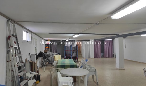 Reventa - Village House -
Tijola