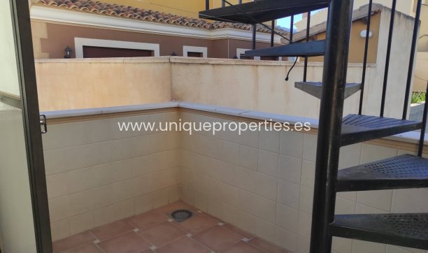 Reventa - Village House -
Tijola