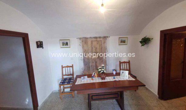 Revente - Village House -
Cortes de Baza