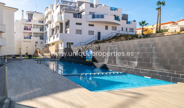 Resale - Apartment -
Orihuela Costa - Villamartín-Las Filipinas