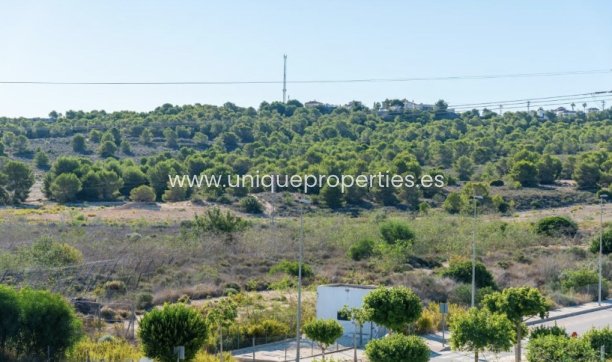 Herverkoop - Villa -
San Miguel de Salinas - Orihuela Costa