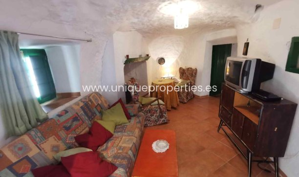 Revente - Cave House -
Cortes de Baza