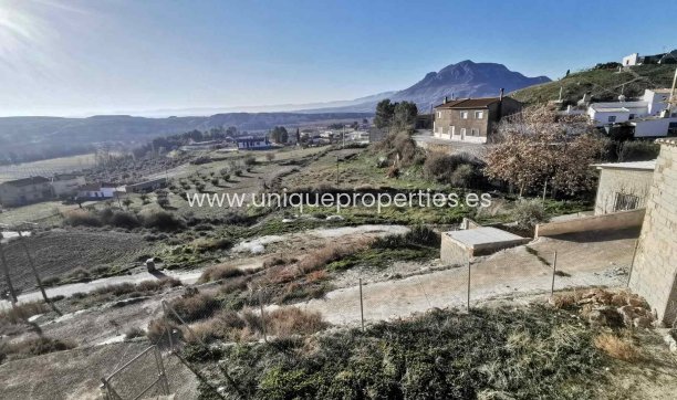 Revente - Cave House -
Cortes de Baza