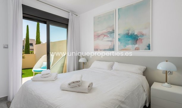 Resale - Apartment -
Orihuela Costa