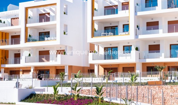 Herverkoop - Apartment -
Orihuela Costa